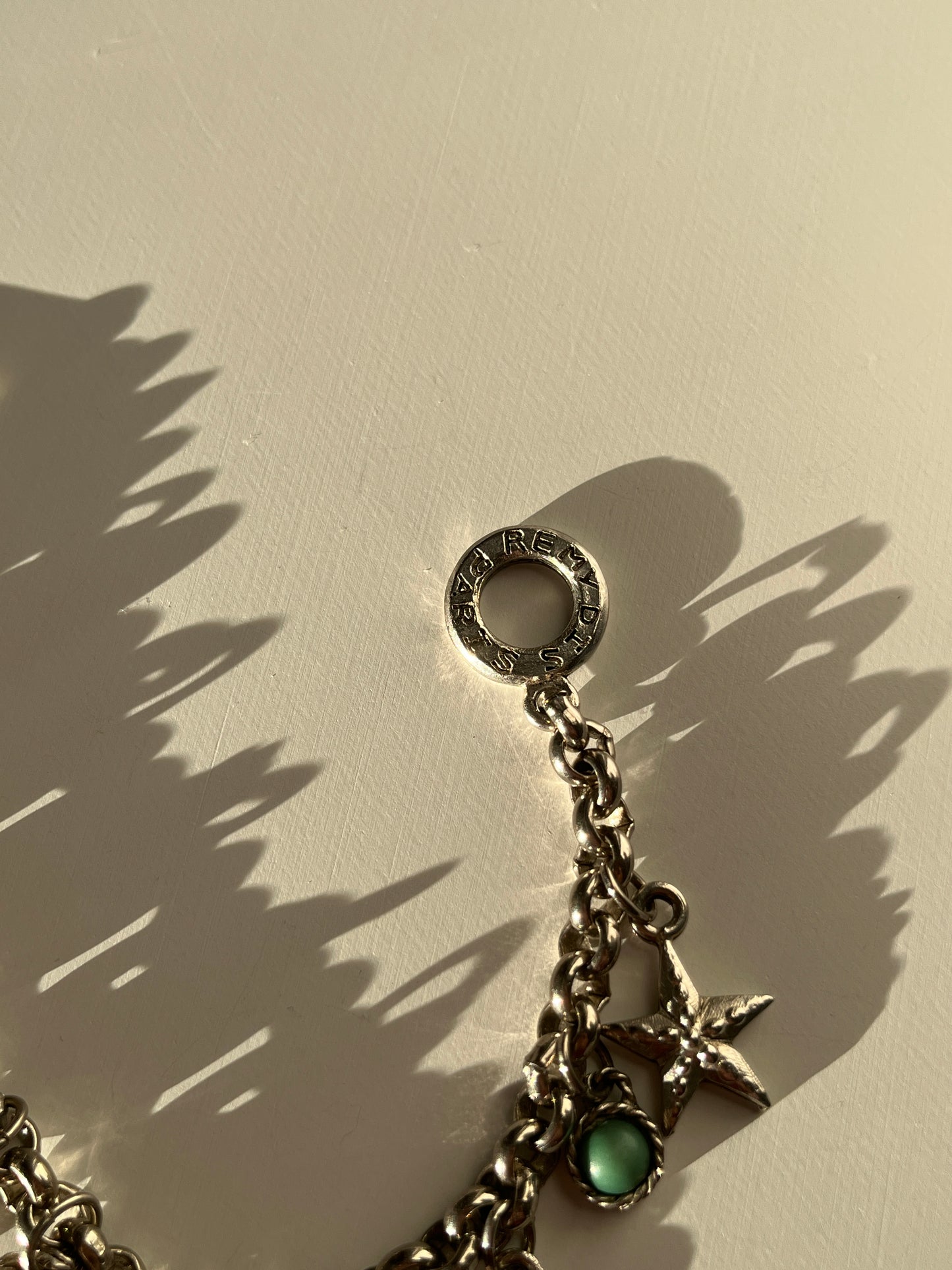Bracelet argenté à pampilles Remy Dis