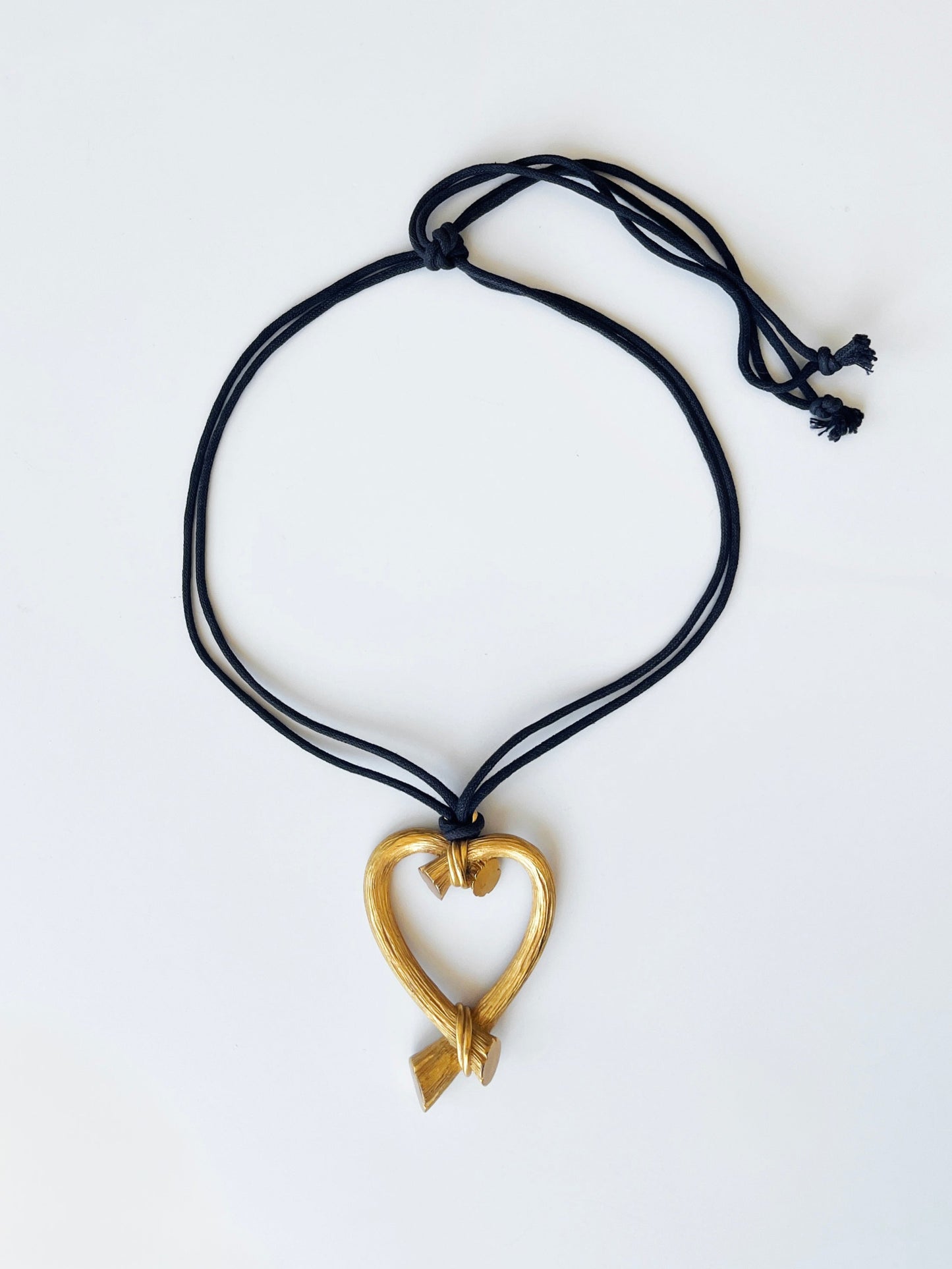 Collier Escada coeur années 90