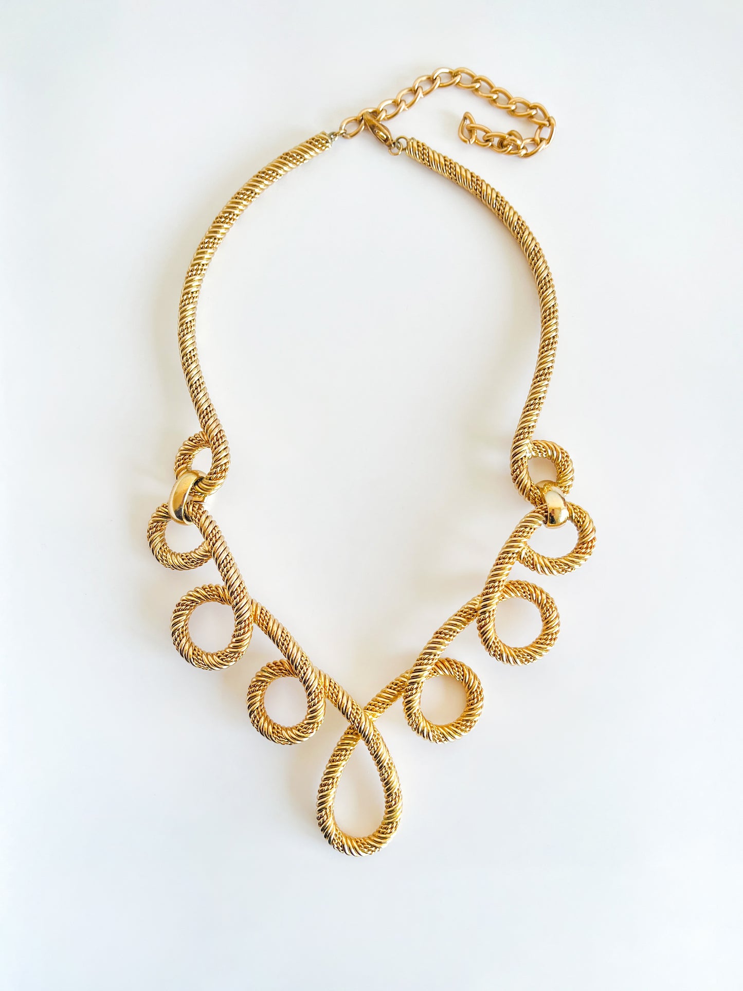 Ravissant collier Couture années 70 signé Grossé