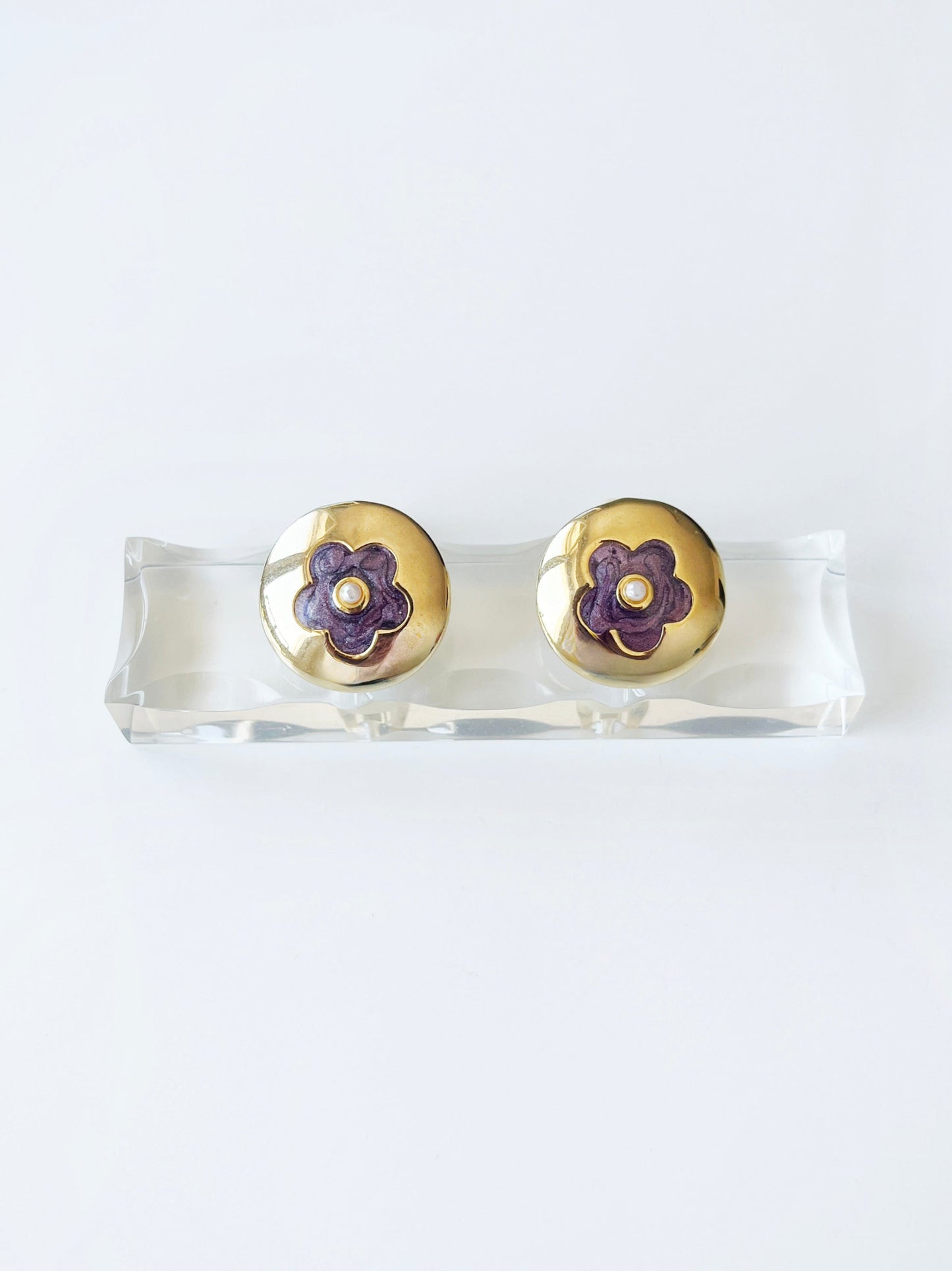 Golden and purple flower necklace
