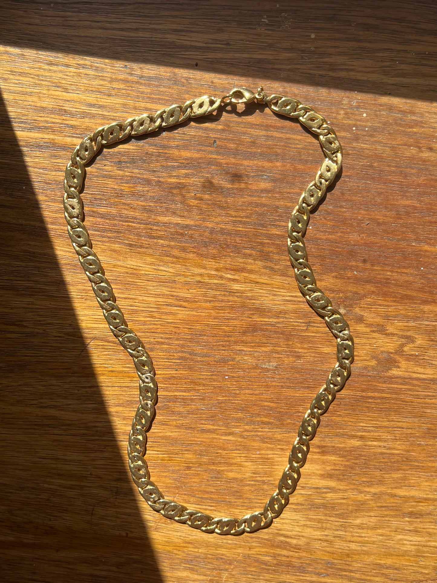 Collier maille oeil de tigre plaqué or