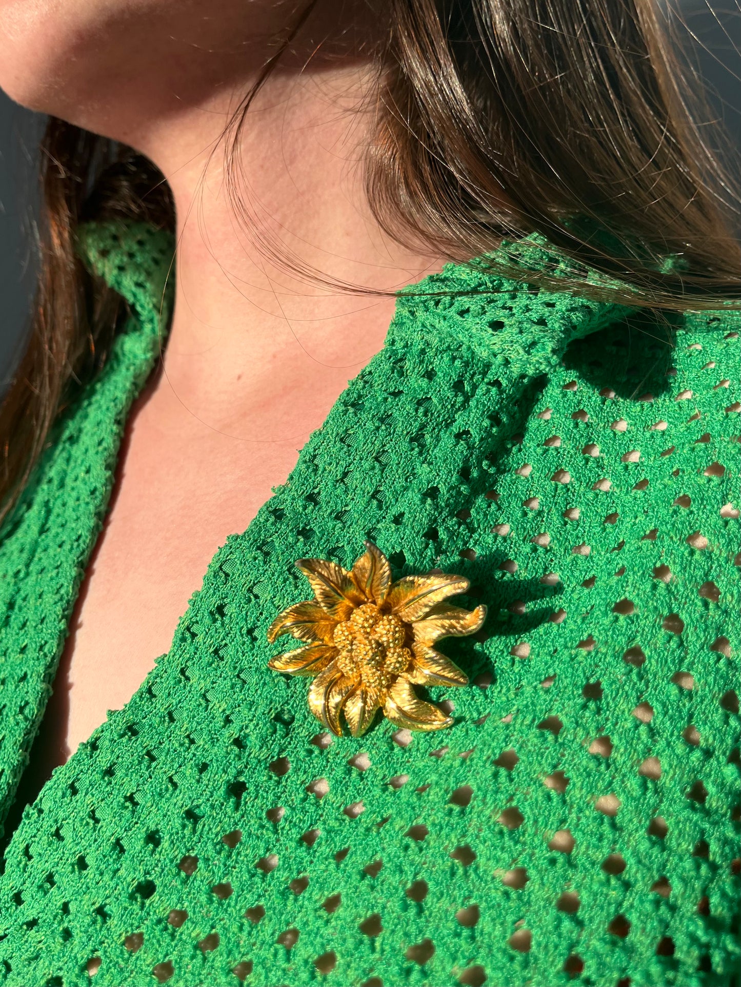 Broche fleur Carven