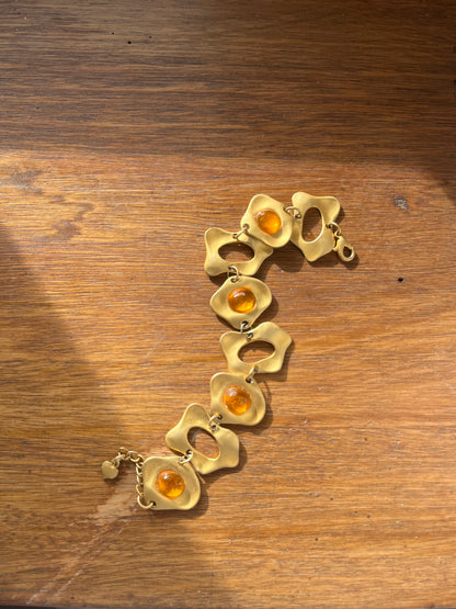 Bracelet doré cabochons orange