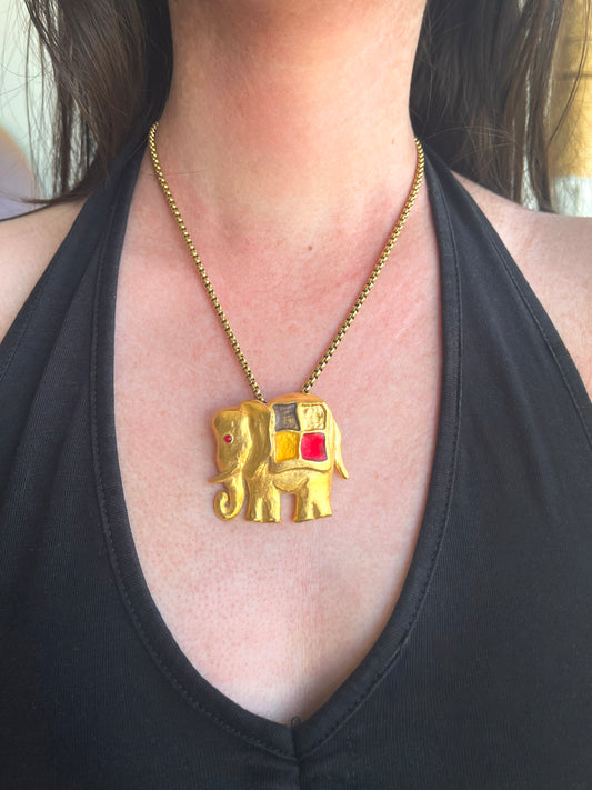 Pendentif/broche éléphant Lancôme