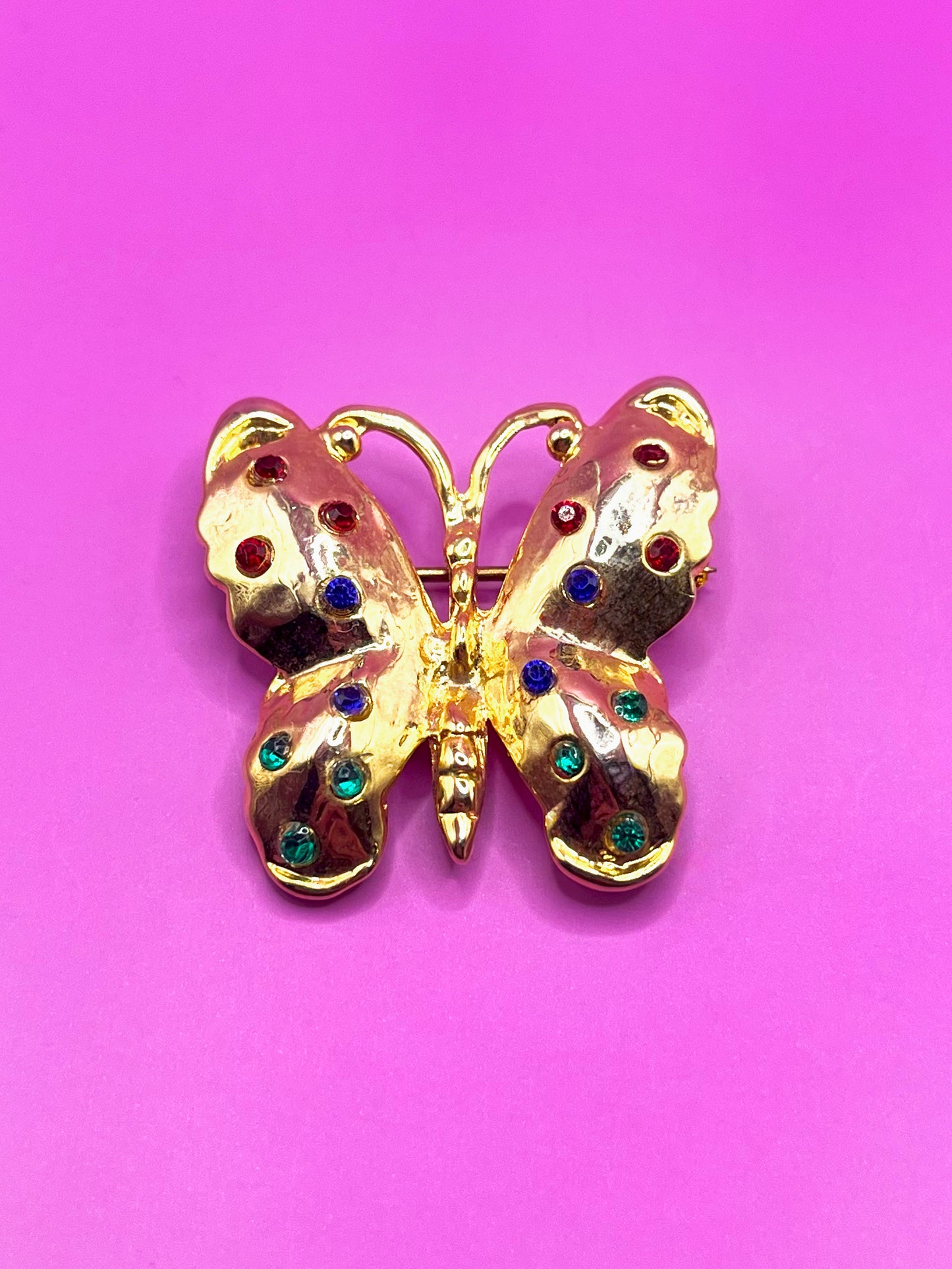 Broche papillon multicolore