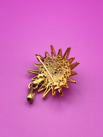 Sun pendant brooch