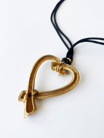 Collier Escada coeur années 90