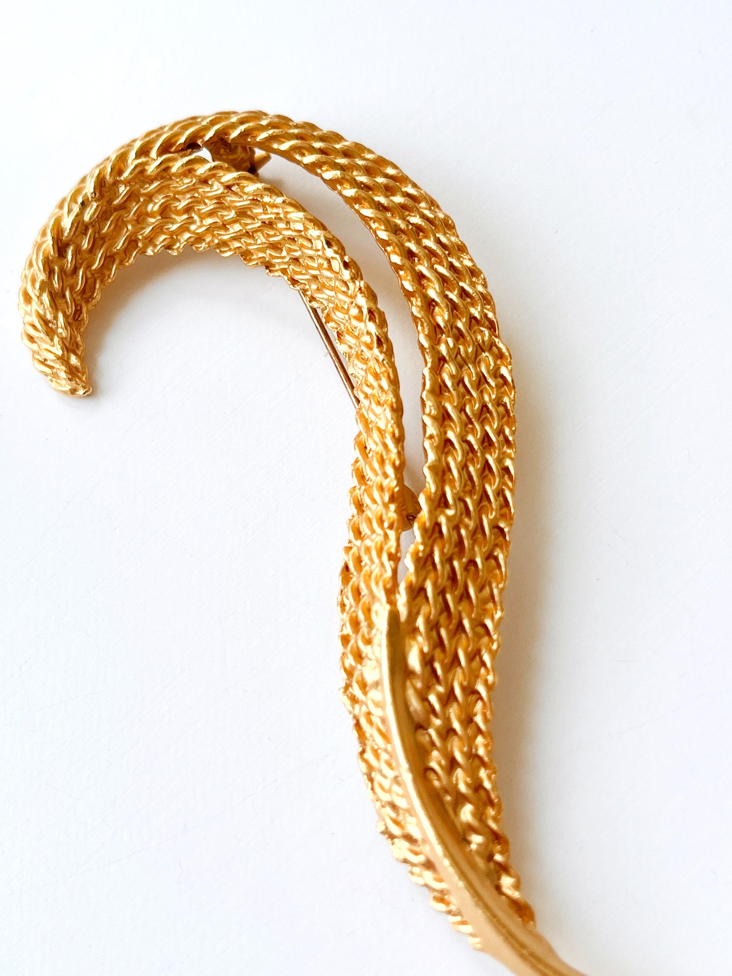 Maxi broche tressée